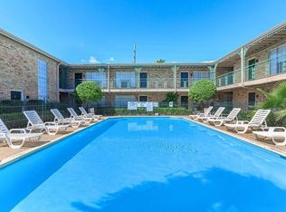 Tanglewood Place, Houston, TX 77057