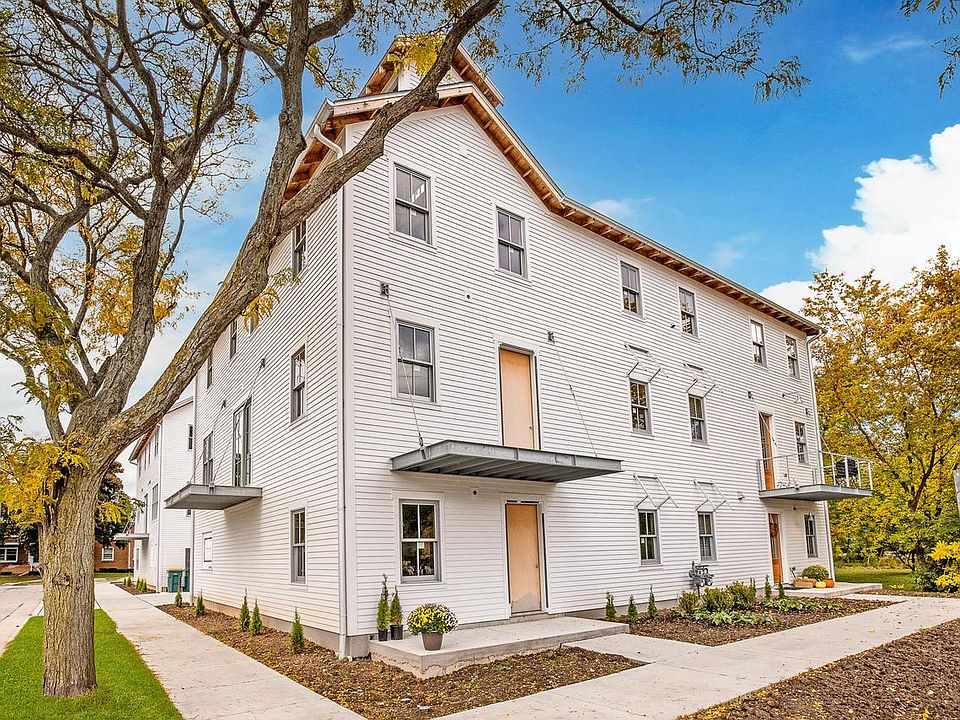 N52W6296 Mill St, Cedarburg, WI 53012 MLS 1831223 Zillow