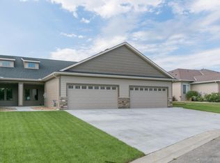 672 Shardlow Pl NE, Byron, MN 55920