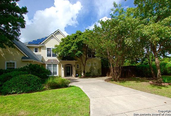 2nd image of 11 Sunset Ct