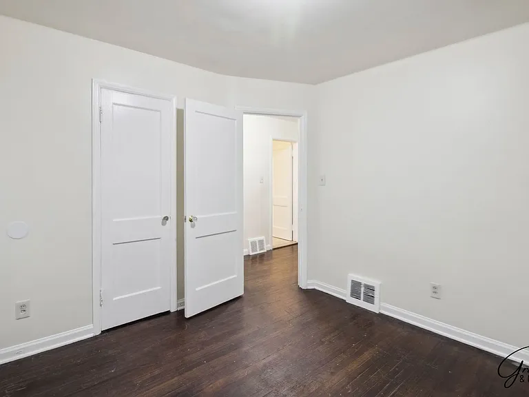 19035 Fielding St — Photo 13