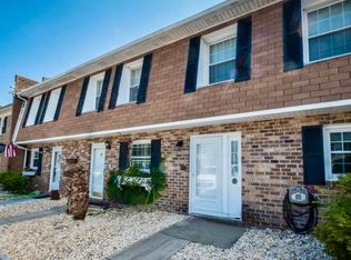 4505 N Kings Hwy APT E2, Myrtle Beach, SC 29577