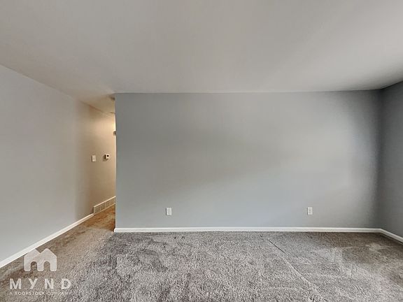 3rd image of 2144 Snead Cir