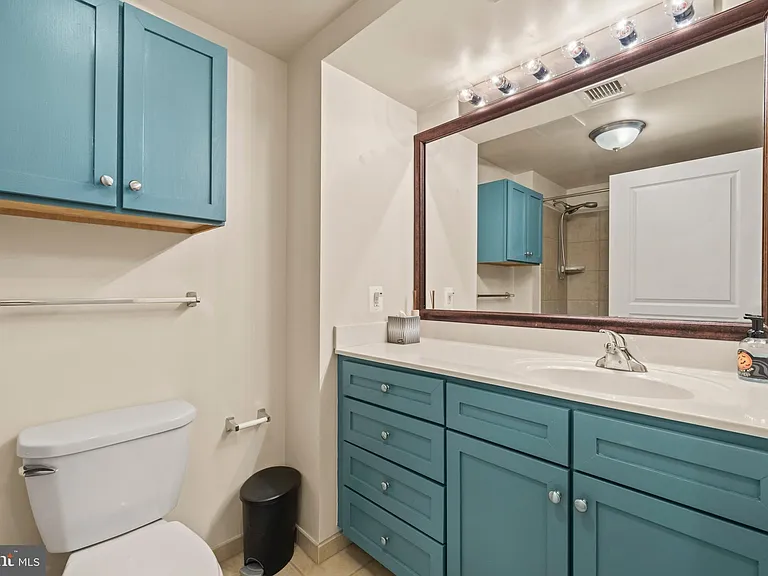 631 D St NW #845 — Photo 23