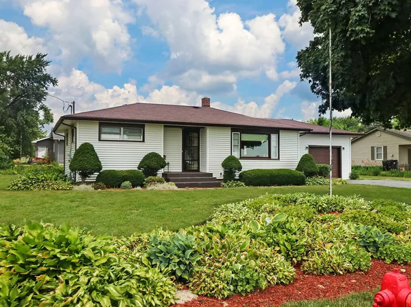 12310 Price Rd, Hebron, IL 60034