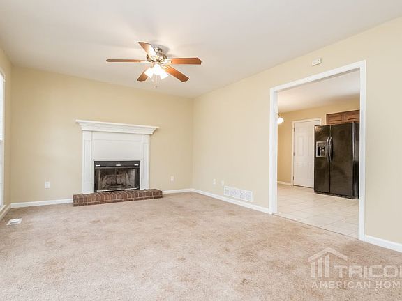 2nd image of 504 Sumer Ln N