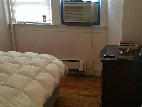4th image of 28 Palmer Ave