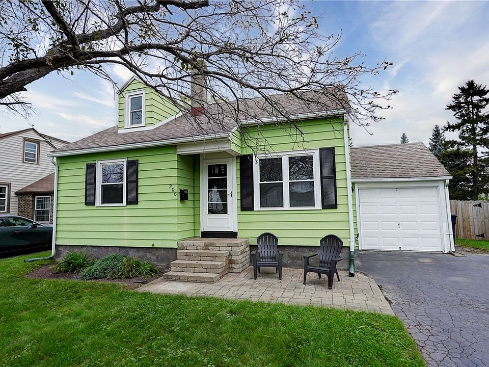 1st image of 208 Chesterton Rd