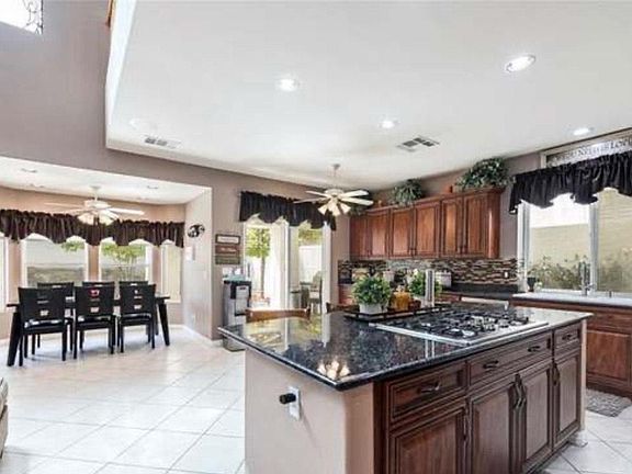 3rd image of 59 Big Creek Ct