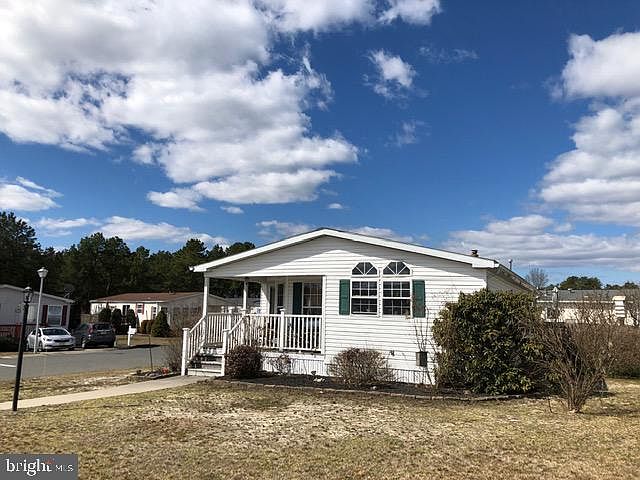 2nd image of 539 Momosa Dr