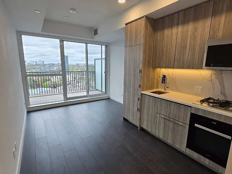 18 Esther Shiner Blvd #1507 — Photo 3