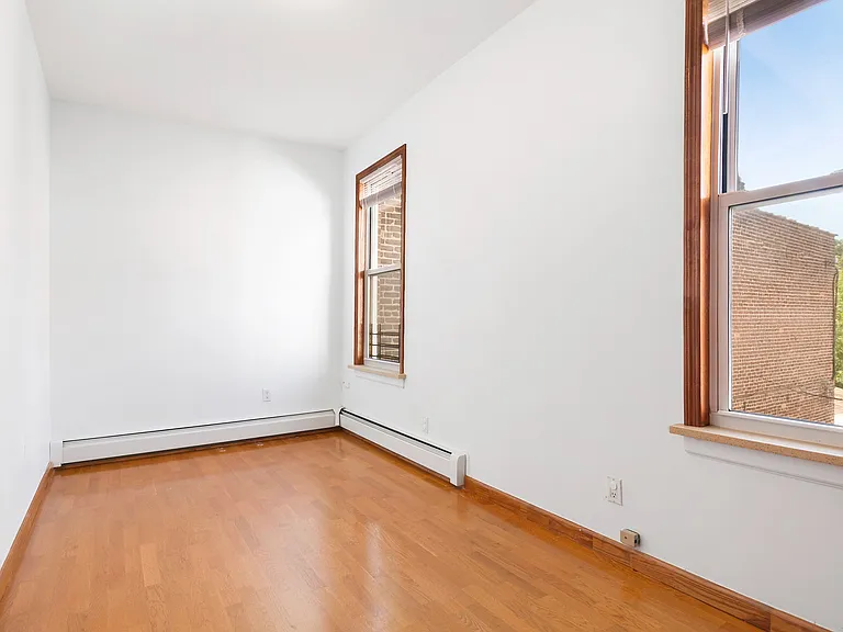 74 Sherman St #2L — Photo 5