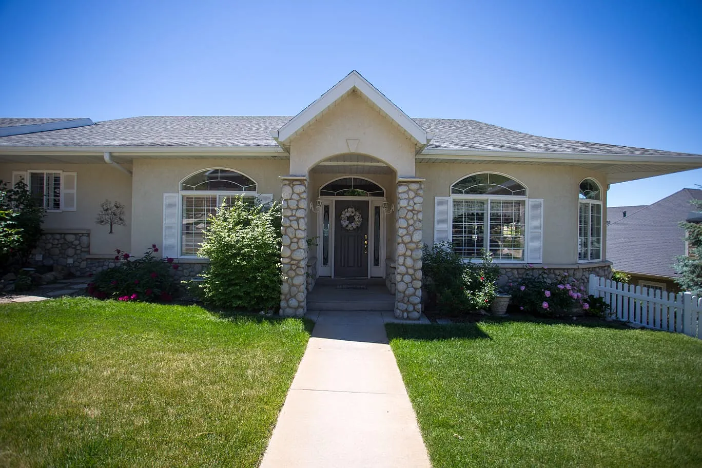 1364 Northridge Dr — Photo 2