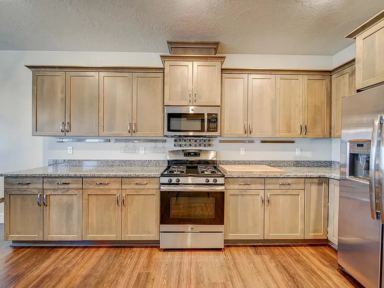 4492 S Aleut Pl — Photo 2