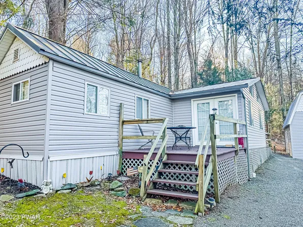 104 Tenth St, Greentown, PA 18426