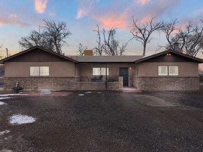 1070 Harris Ave, Bosque Farms, NM, 87068
