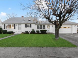 123 Rosemere Rd, Pawtucket, RI 02861