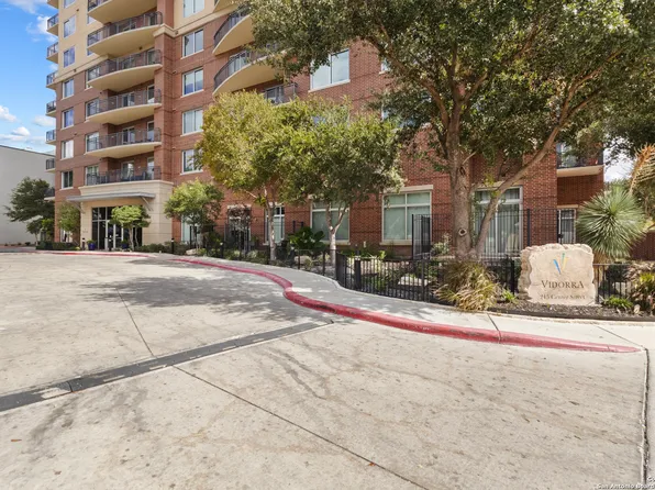 215 N Center St. #1005, San Antonio, TX 78202