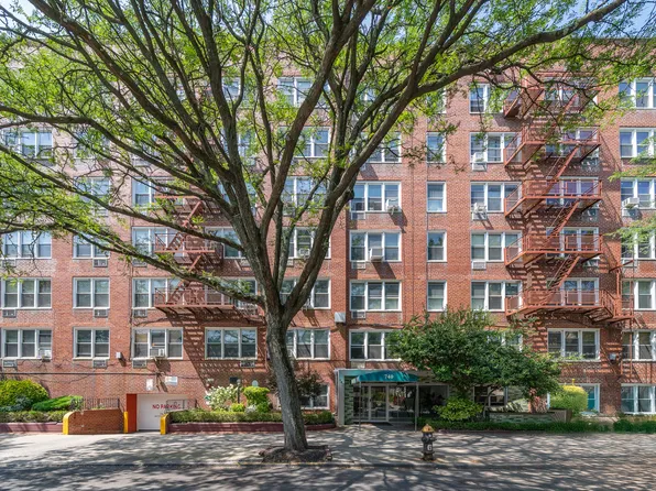 740 East 32nd Street image 18 of 19