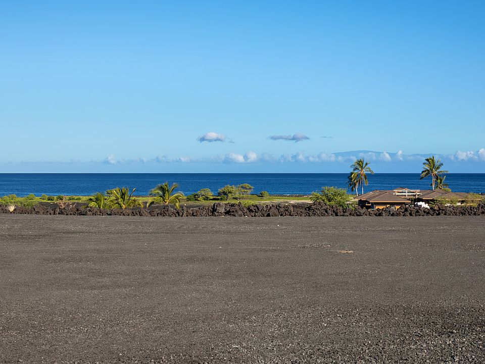 1st image of 72-1141 Kekahawaiole Dr Unit 32