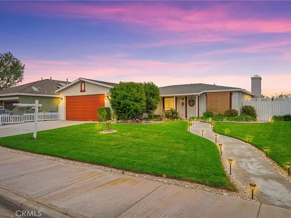 14325 Katie Dr, Adelanto, CA 92301