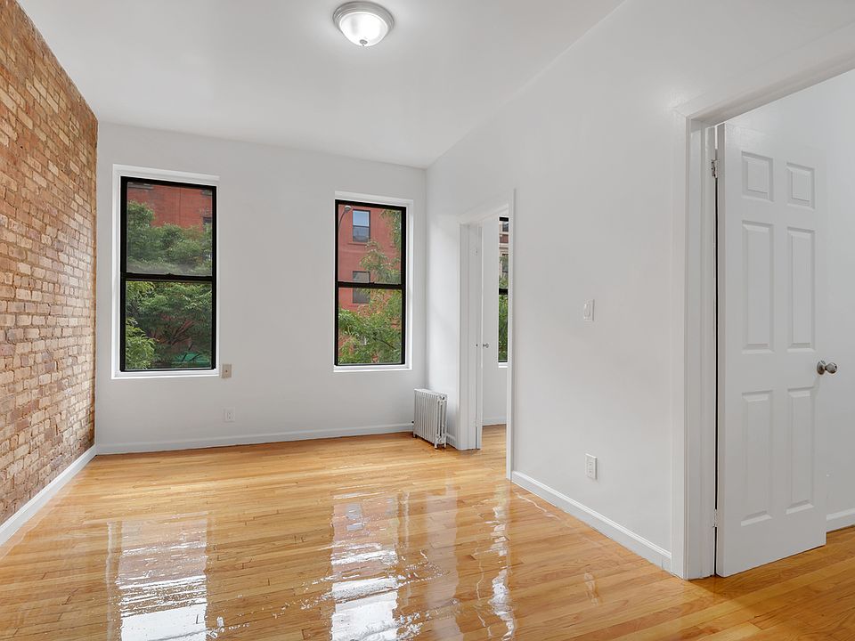 1st image of 401 W 47th St APT 2