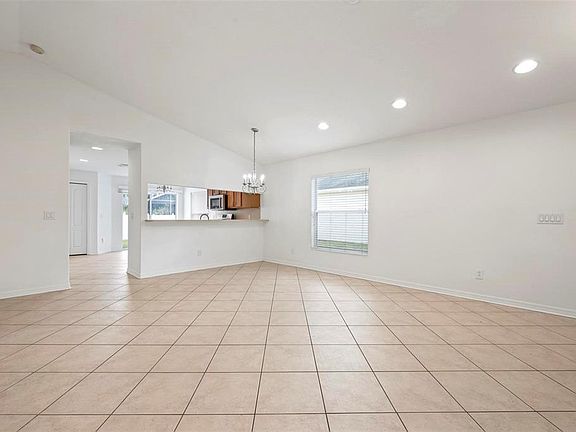 4th image of 10230 41ST COURT E