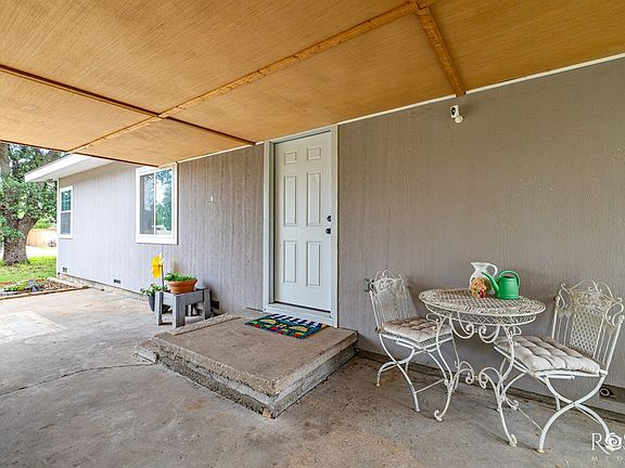 5th image of 311 Glenmore Dr