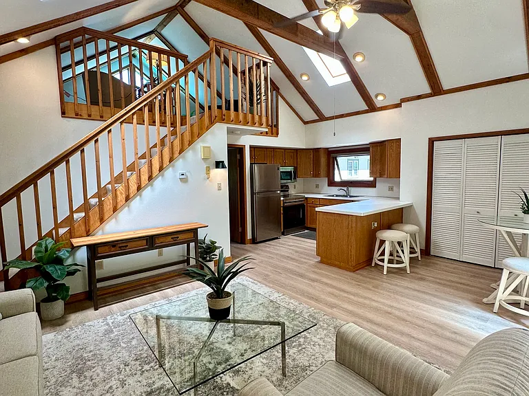 2127 Highland Ave — Photo 4