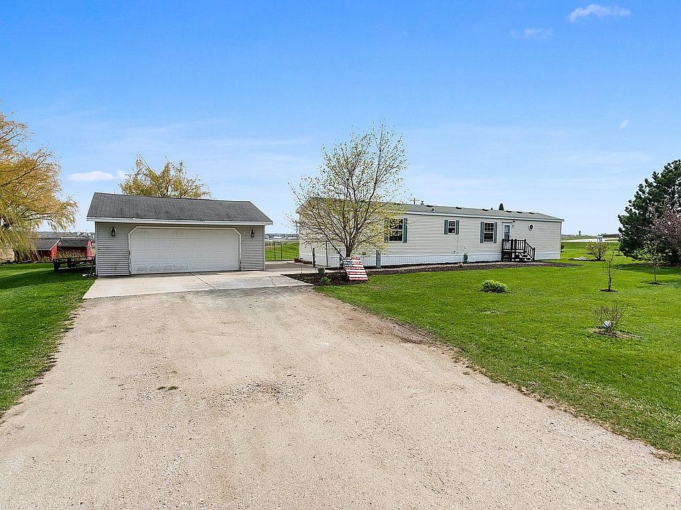 W885 Tecumseh Rd, New Holstein, WI 53061 Zillow