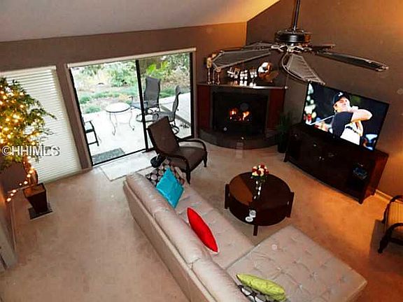 3rd image of 24 Townhouse Manor