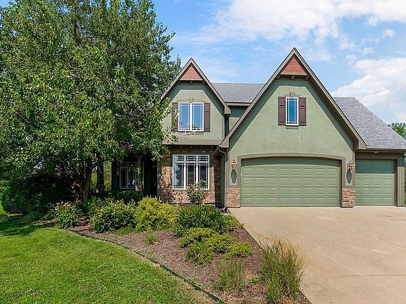 4th image of 28993 Bluestem Dr
