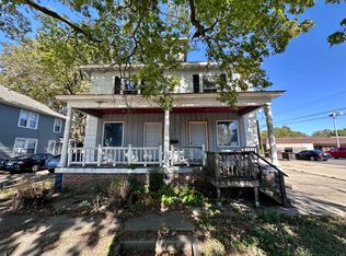 408 E 4th St, Sterling, IL 61081