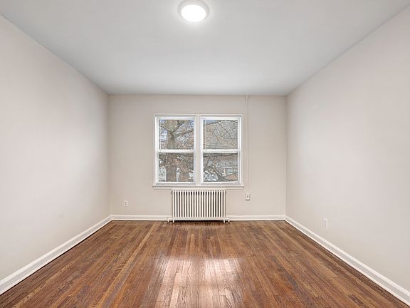 4th image of 1201 N Wood Ave #36