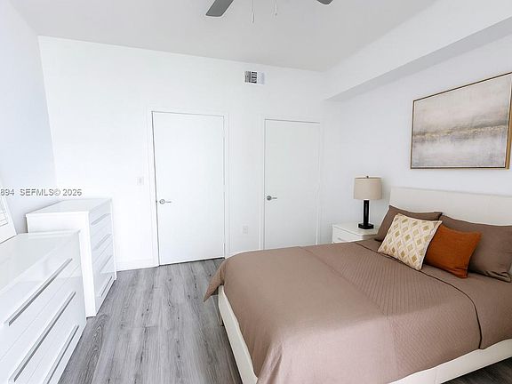 5th image of 79 SW 12th St #2809