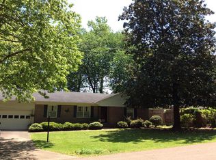 110 Stone Rd, Oxford, MS 38655