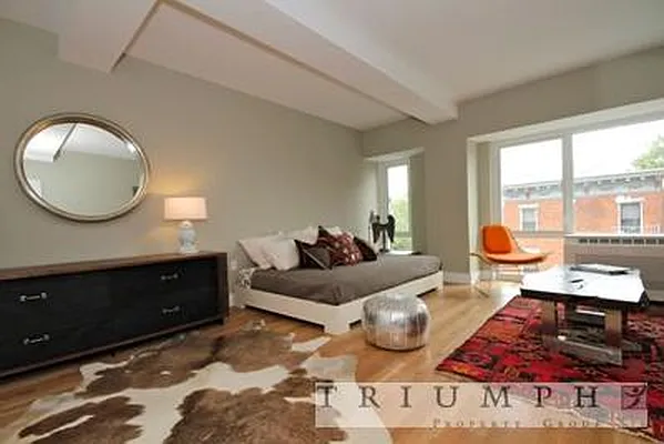 Rented by Triumph Property Group | media 4