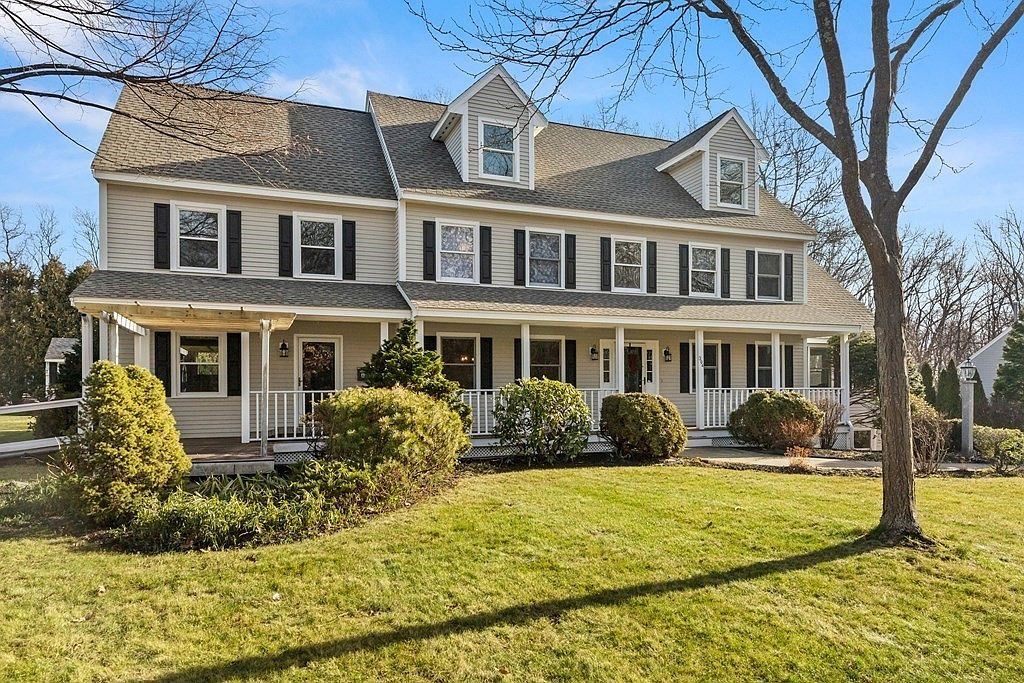 394 Kingsbury Ave, Haverhill, MA 01835 Zillow
