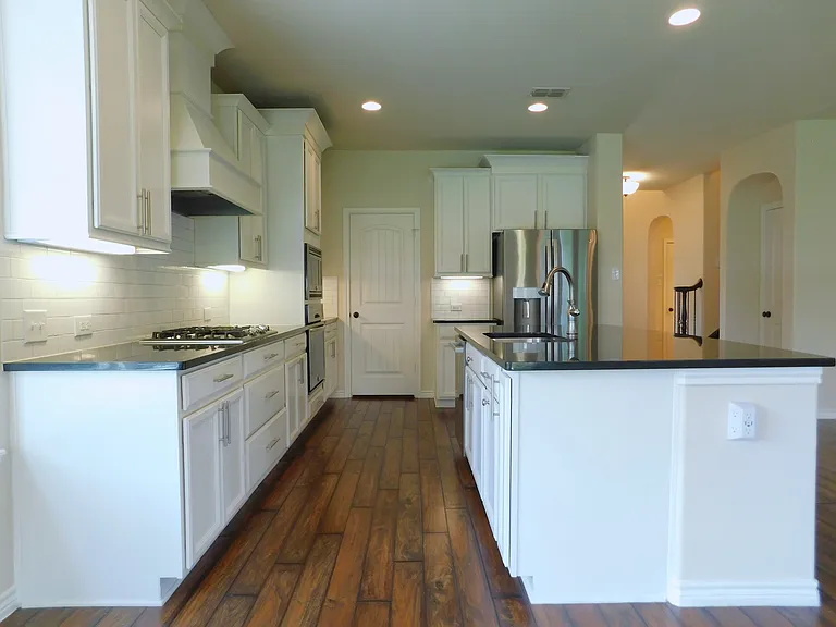2925 Morning Star Dr — Photo 16