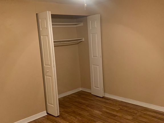 5th image of 517 7th Pl