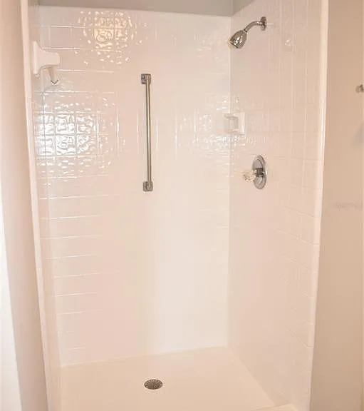Aura Ct — Photo 22