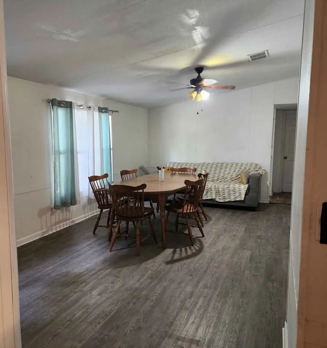 Private room in shared house — Photo 4