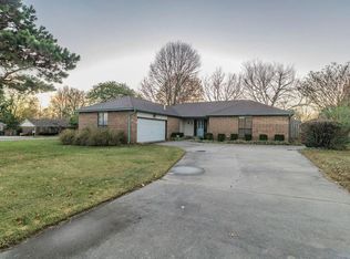 1622 S 14th St, Rogers, AR 72758