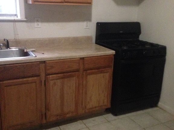 4th image of 5418 Vermillion Blvd