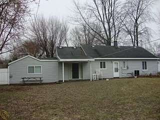2nd image of 32250 Donnelly St