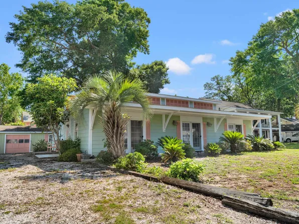 312 15th Ave. S, Surfside Beach, SC 29575