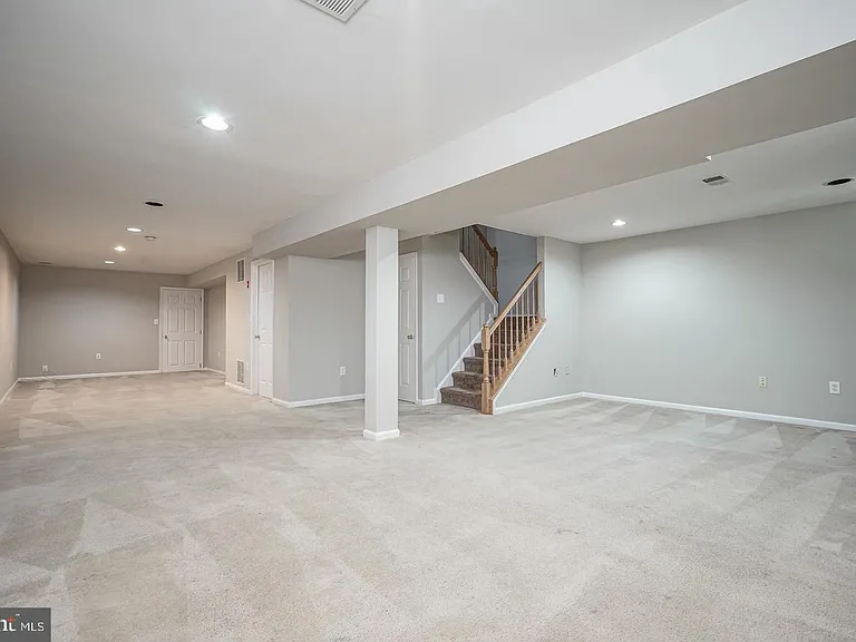 79 Tattersall Dr — Photo 9
