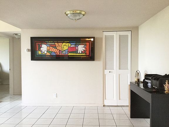 4th image of 6301 N University Dr APT 316