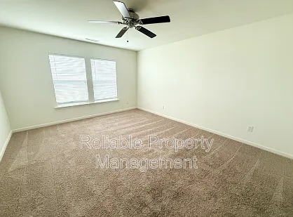 944 Avondale Dr — Photo 9