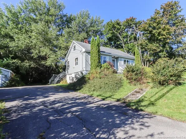 1024 Lorneville Rd, Saint John, NB E2M 7G5